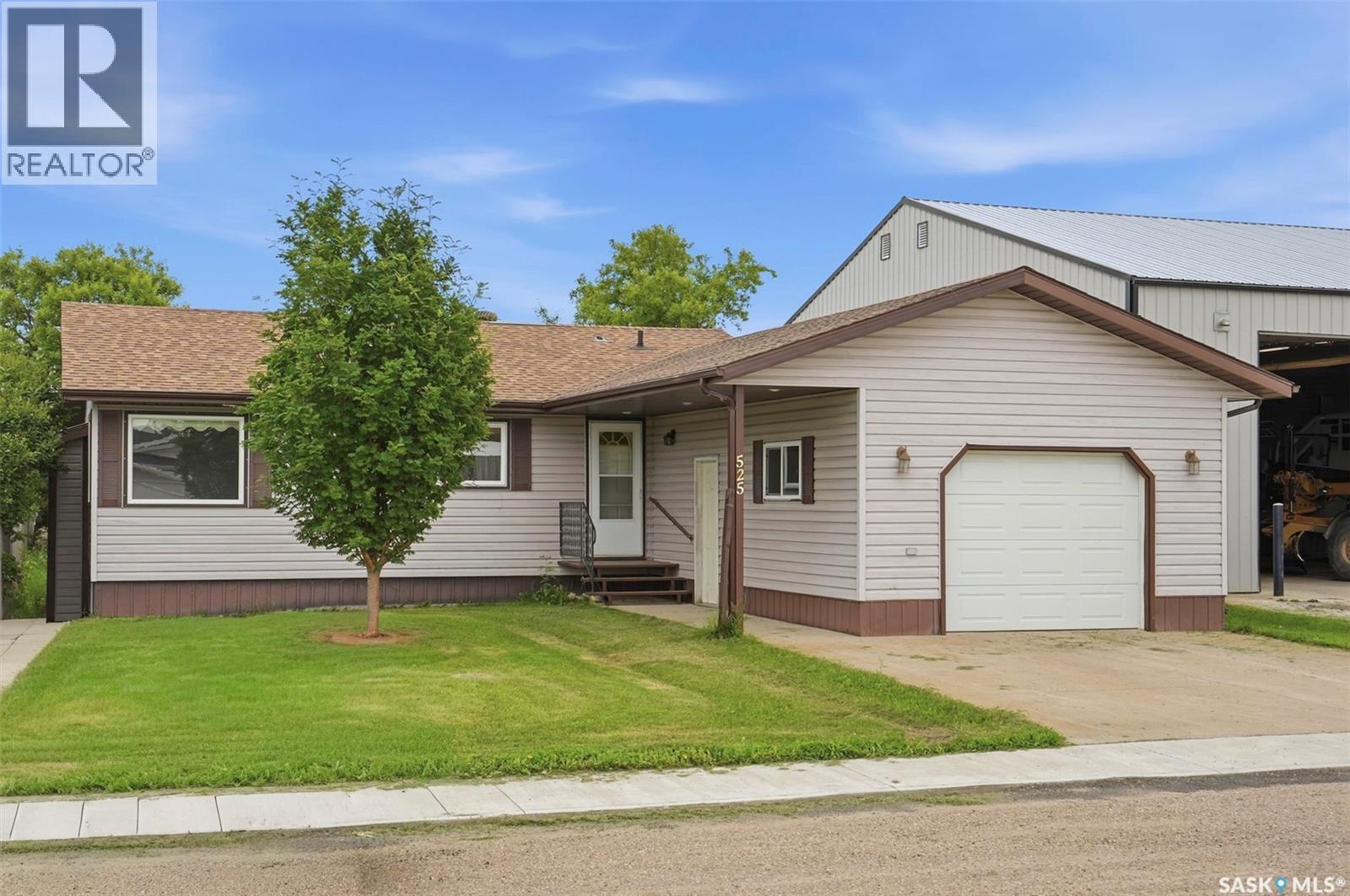 525 Kirby STREET - 3