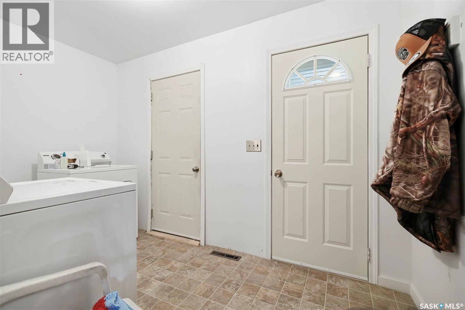 525 Kirby STREET - 4