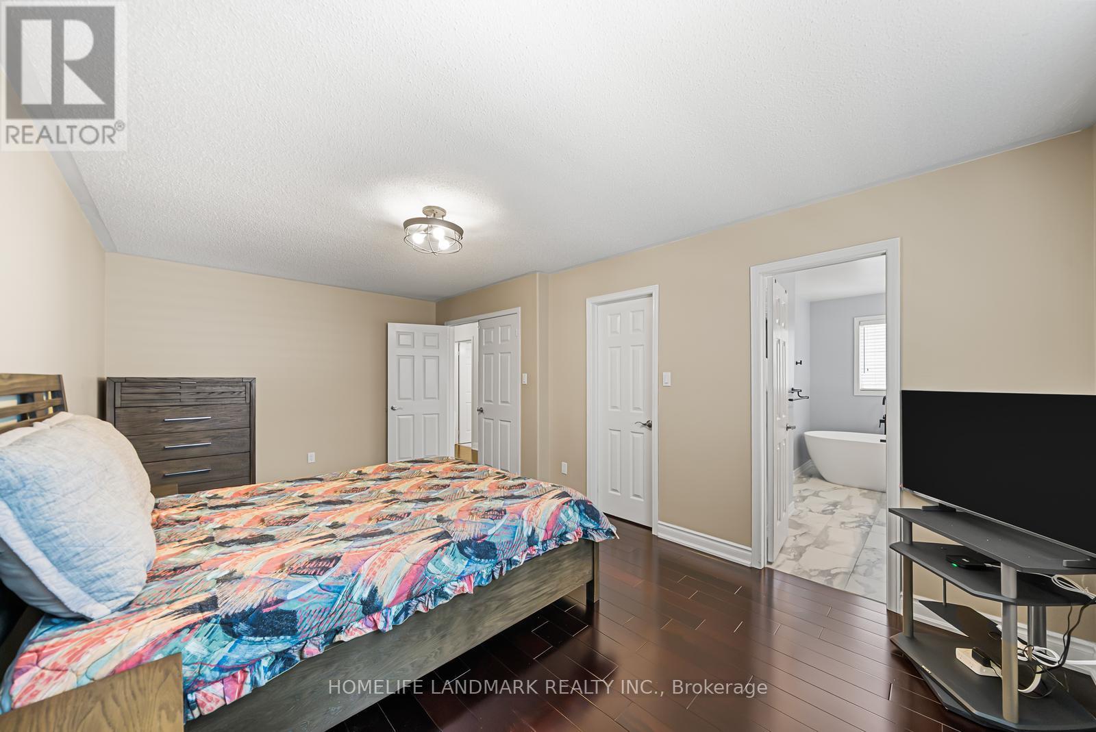 75 BASSETT AVENUE - 16
