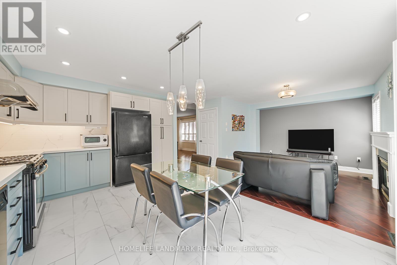 75 BASSETT AVENUE - 7