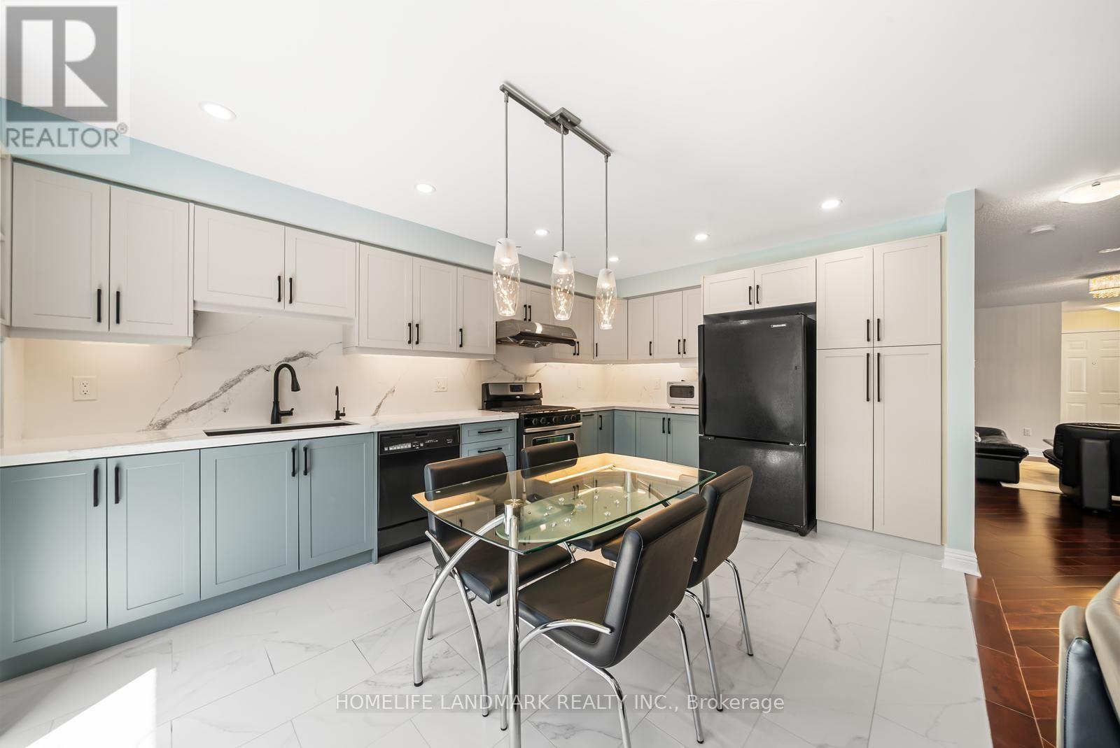75 BASSETT AVENUE - 8