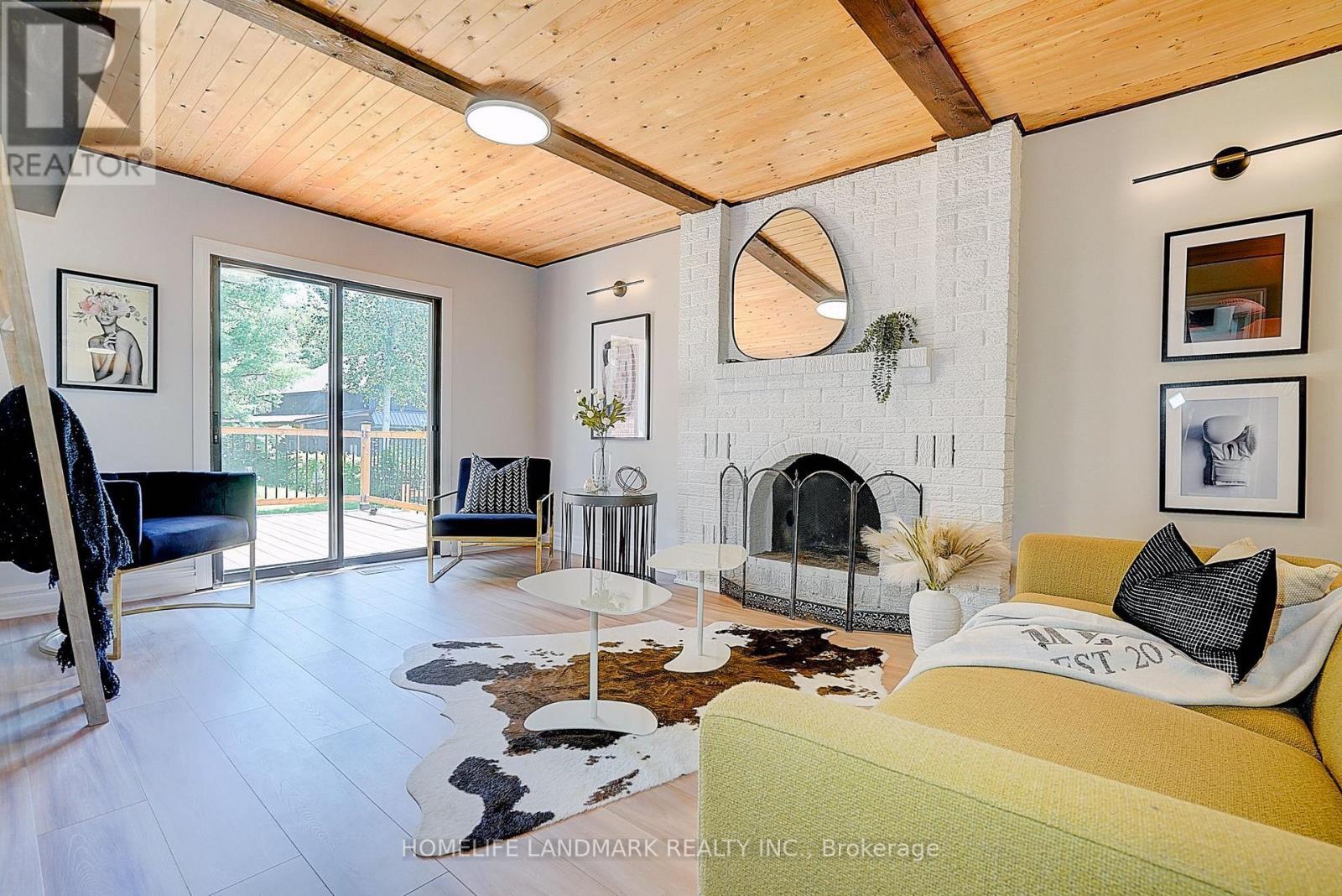 20573 YONGE STREET - 19