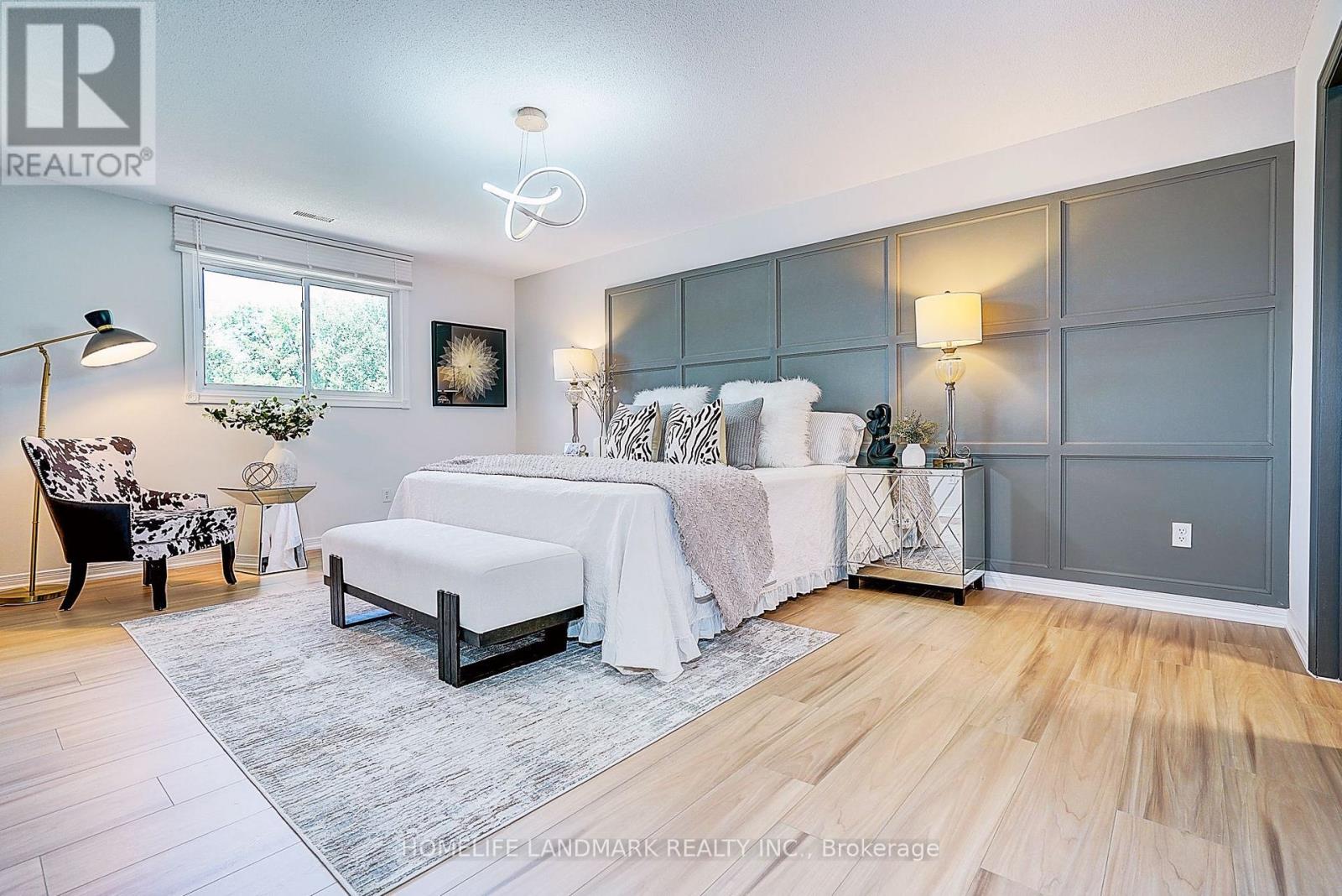 20573 YONGE STREET - 31