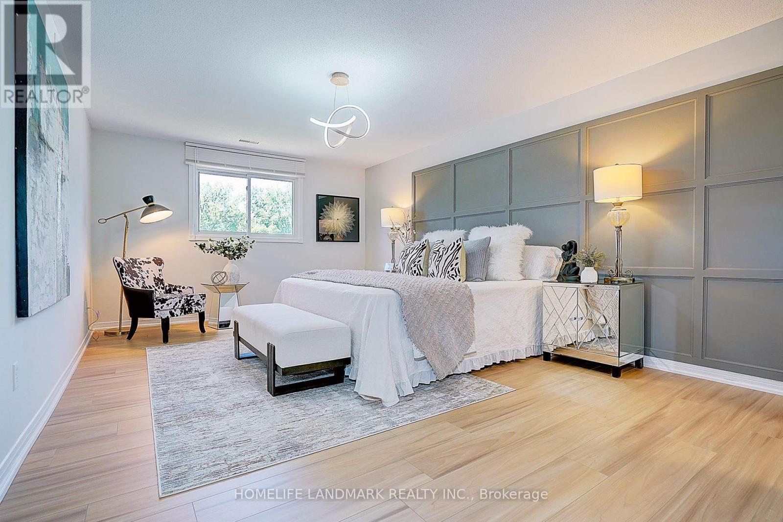 20573 YONGE STREET - 32