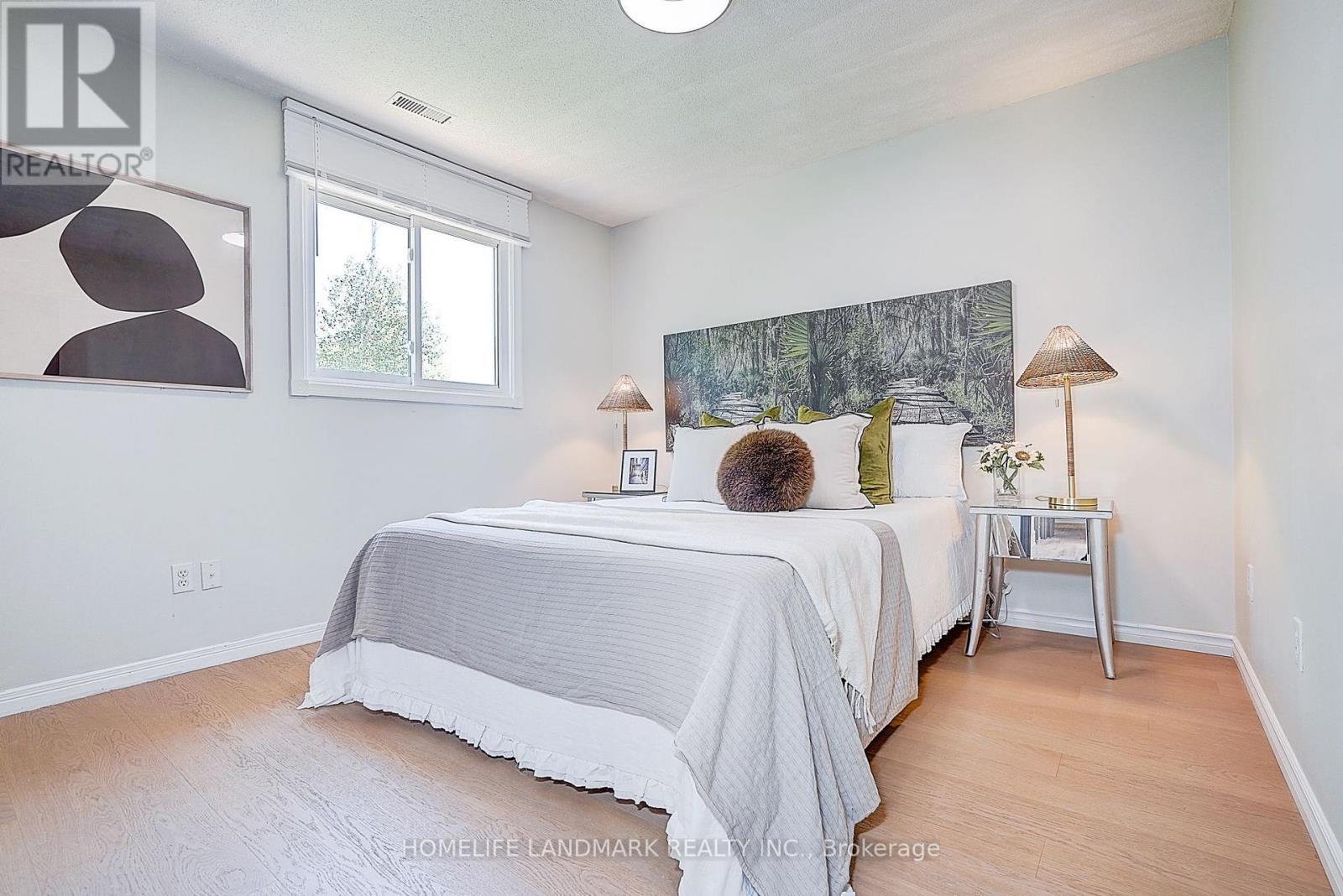20573 YONGE STREET - 38