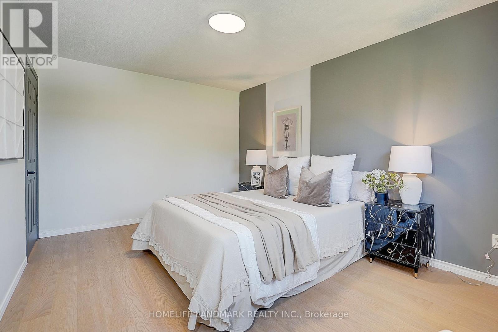 20573 YONGE STREET - 41