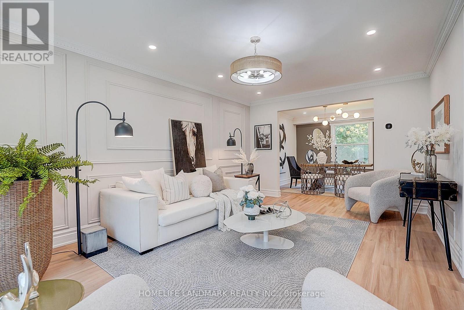 20573 YONGE STREET - 8