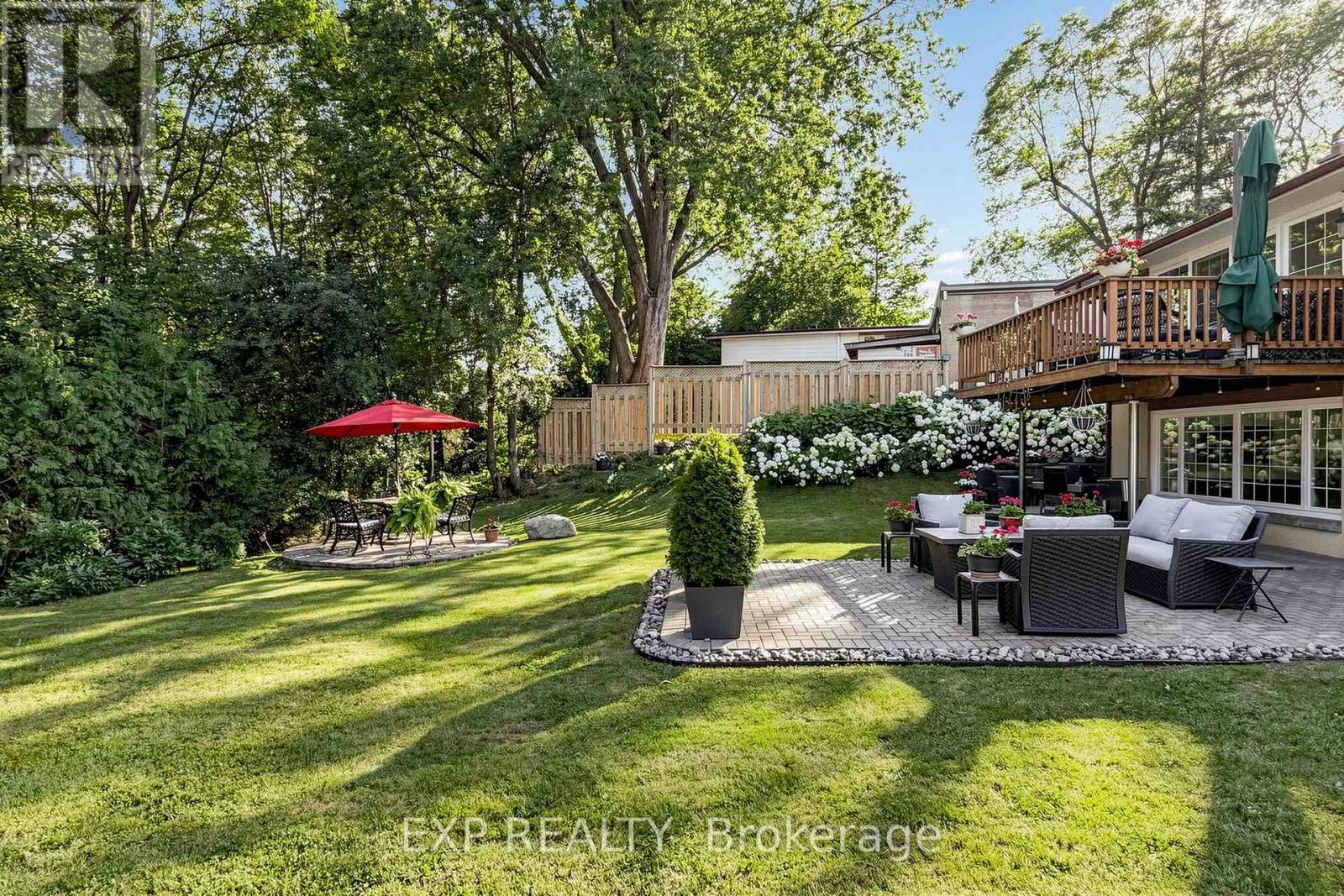 77 LETCHWORTH CRESCENT - 4