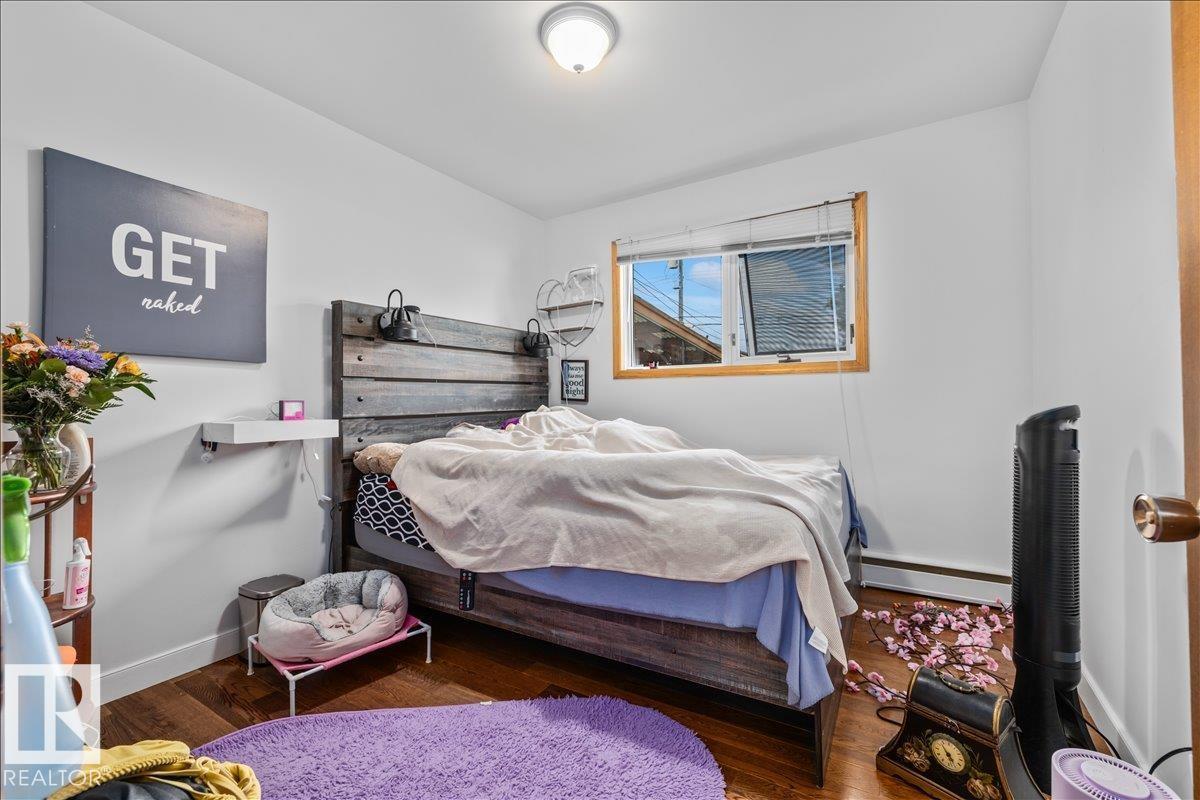 8736 72 ST NW NW - 22