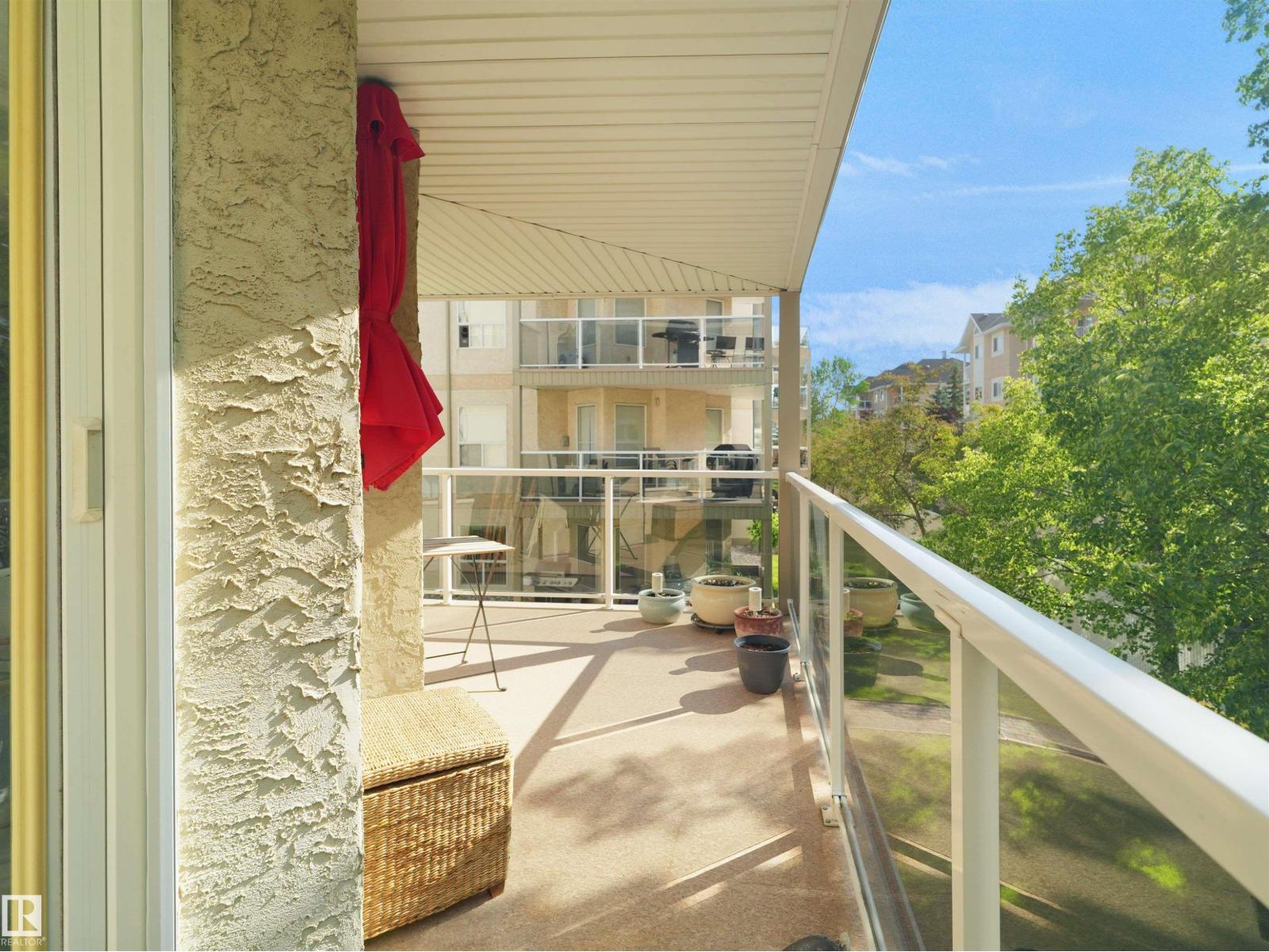 #203 9760 174 ST NW - 23