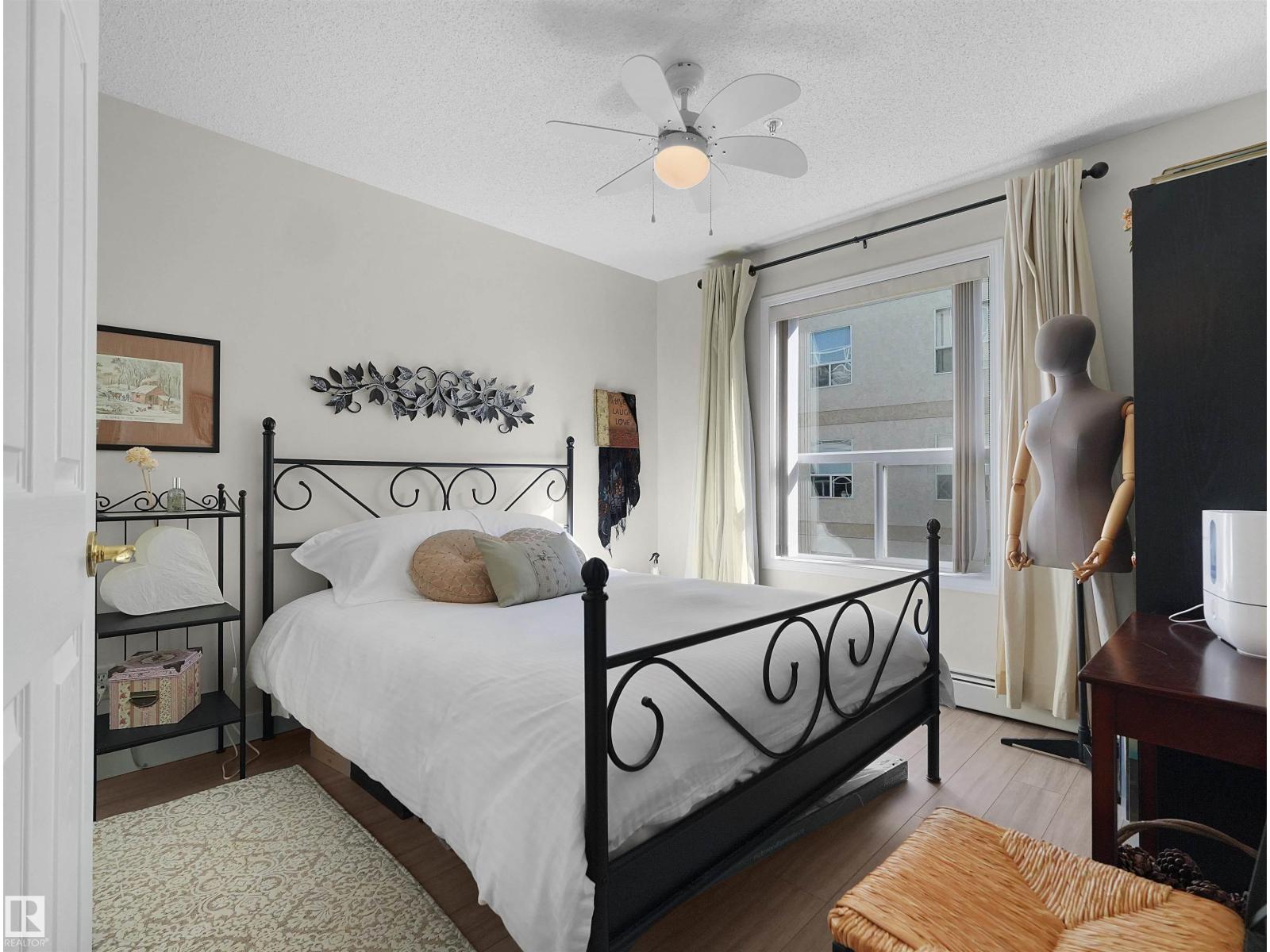 #203 9760 174 ST NW - 20