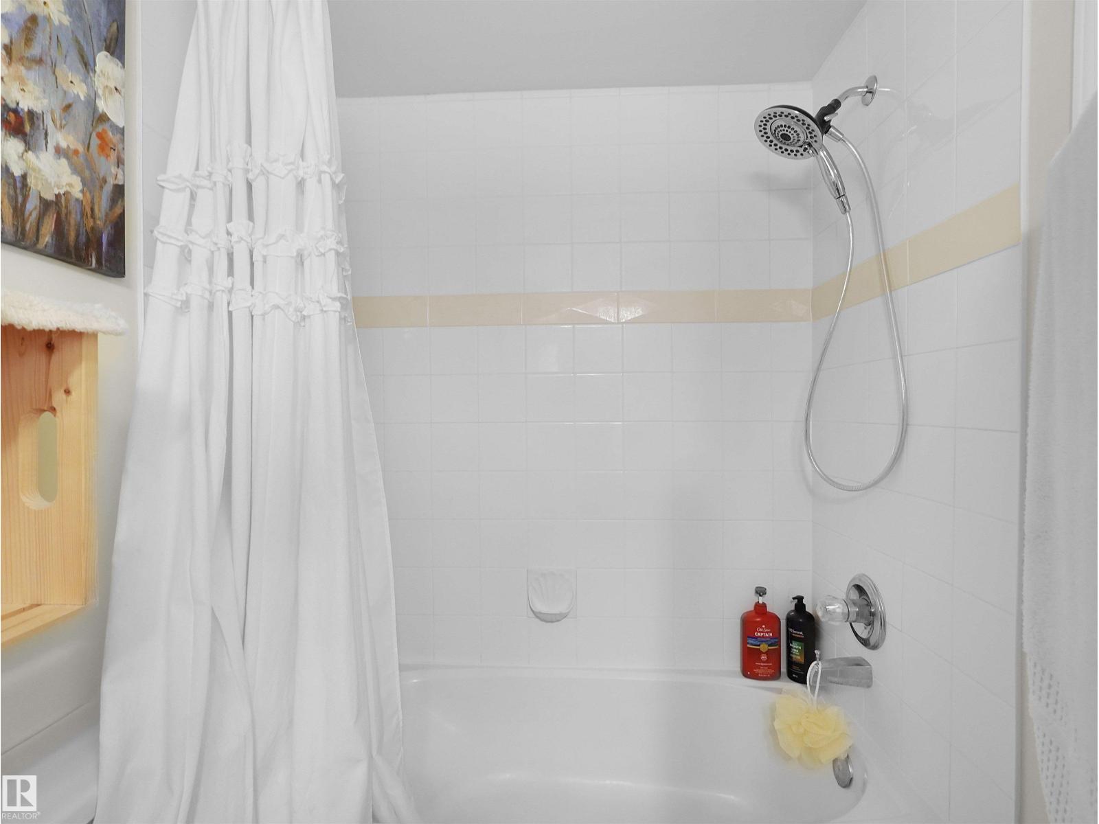 #203 9760 174 ST NW - 17