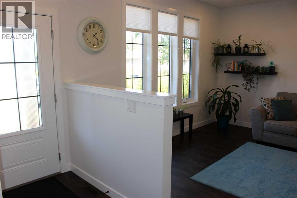 251 Crescent Avenue - 4