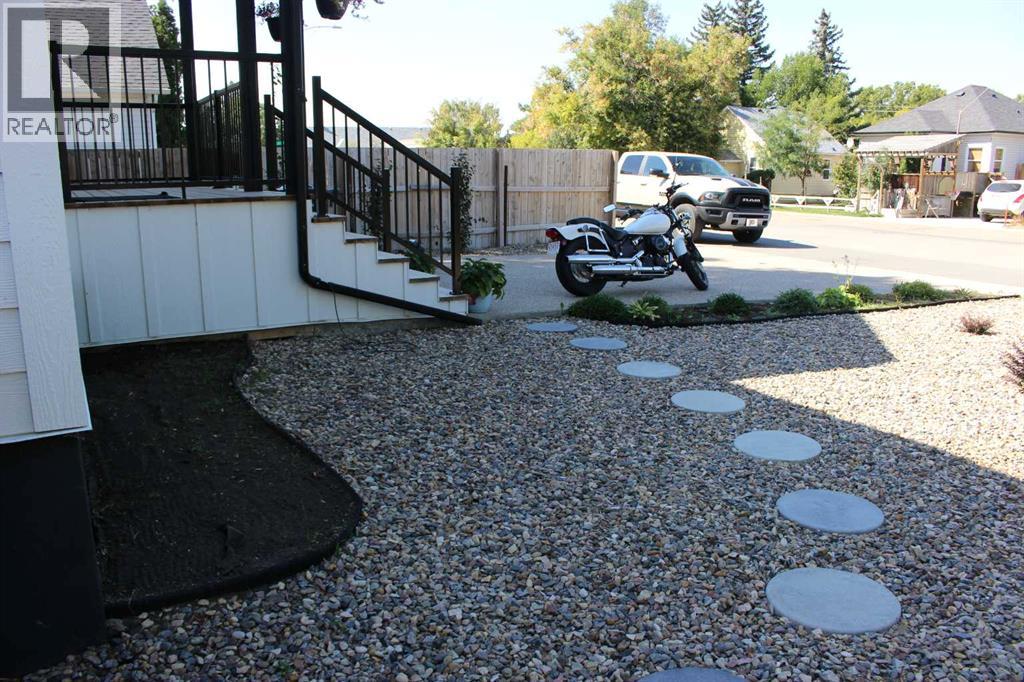 251 Crescent Avenue - 25