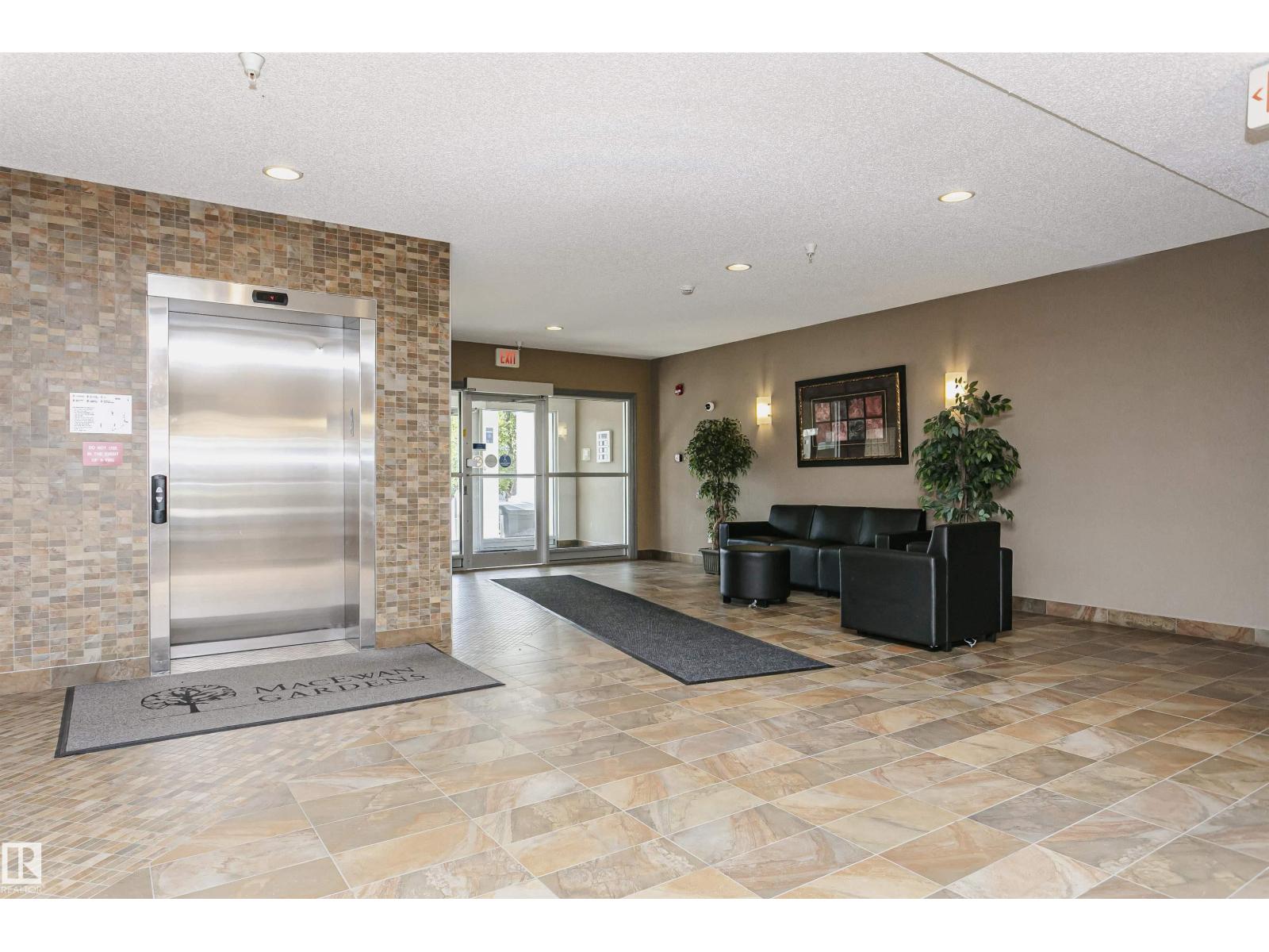 #205 226 MACEWAN RD SW - 2