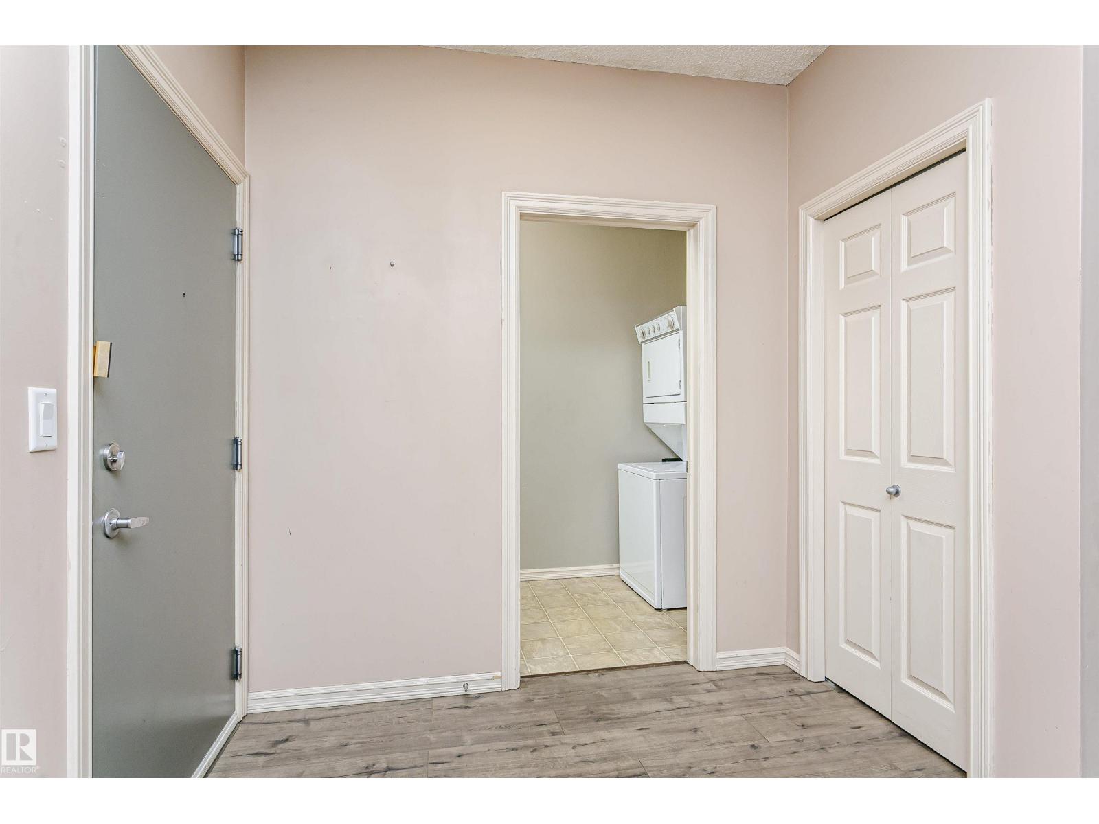 #205 226 MACEWAN RD SW - 5
