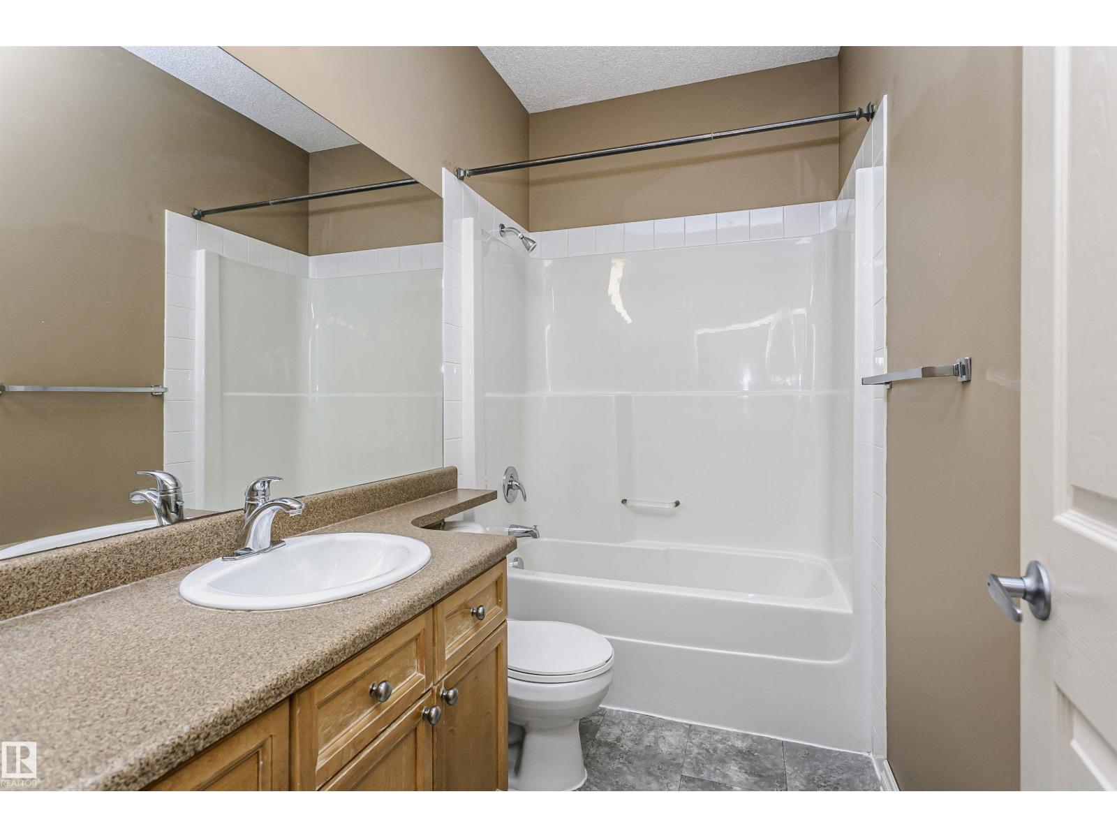 #205 226 MACEWAN RD SW - 19