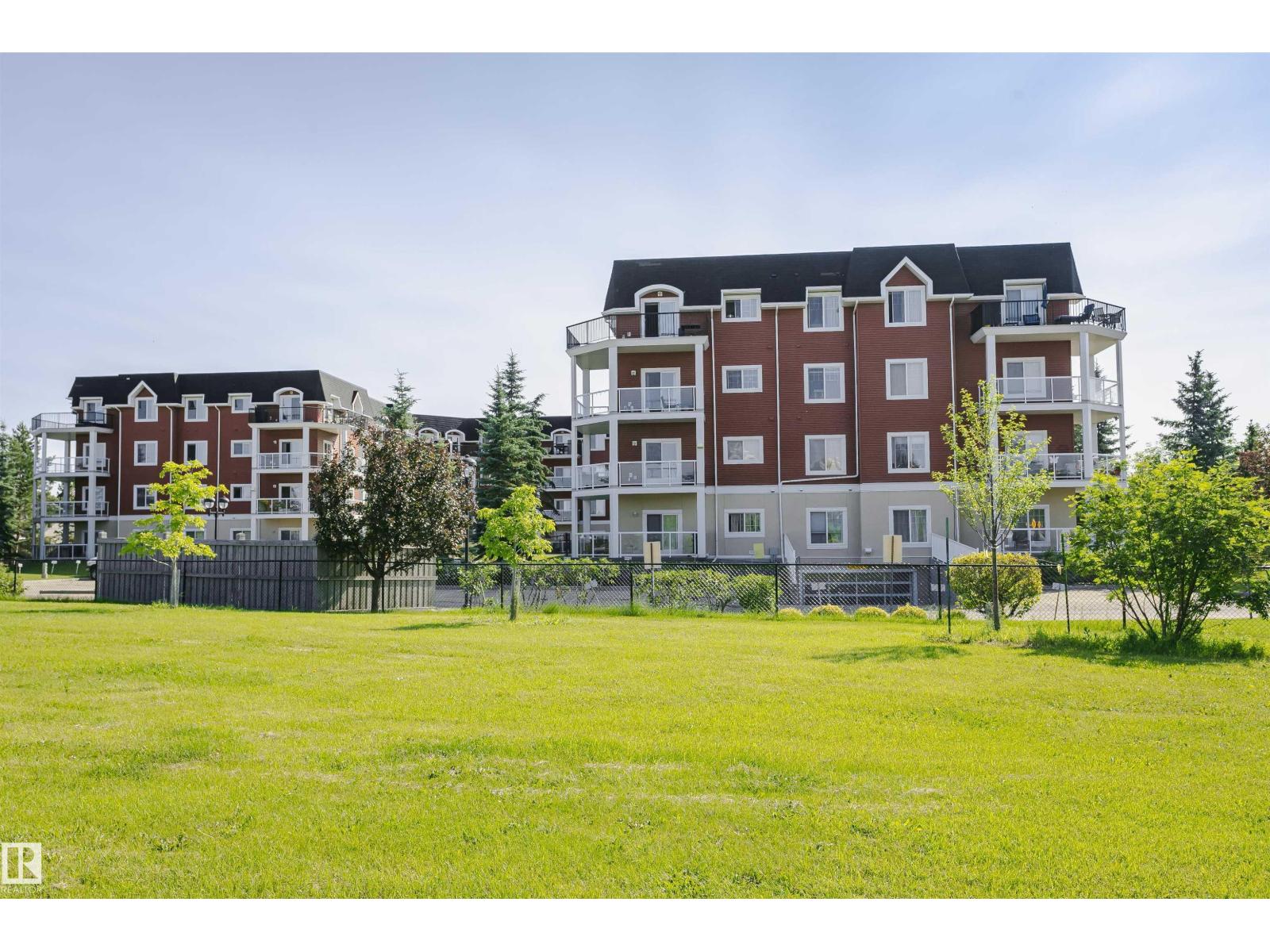 #205 226 MACEWAN RD SW - 32