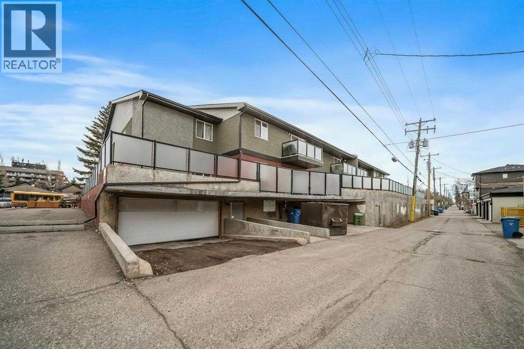 #303 1915 26 Street SW - 25