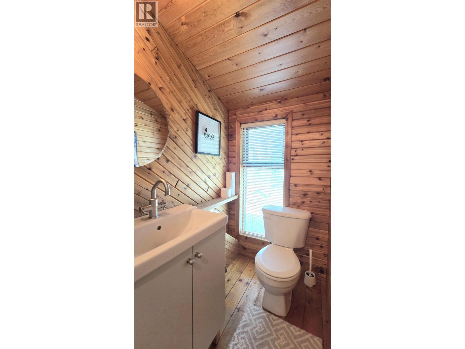 4619 CAVERLY ROAD, Lac La Hache
