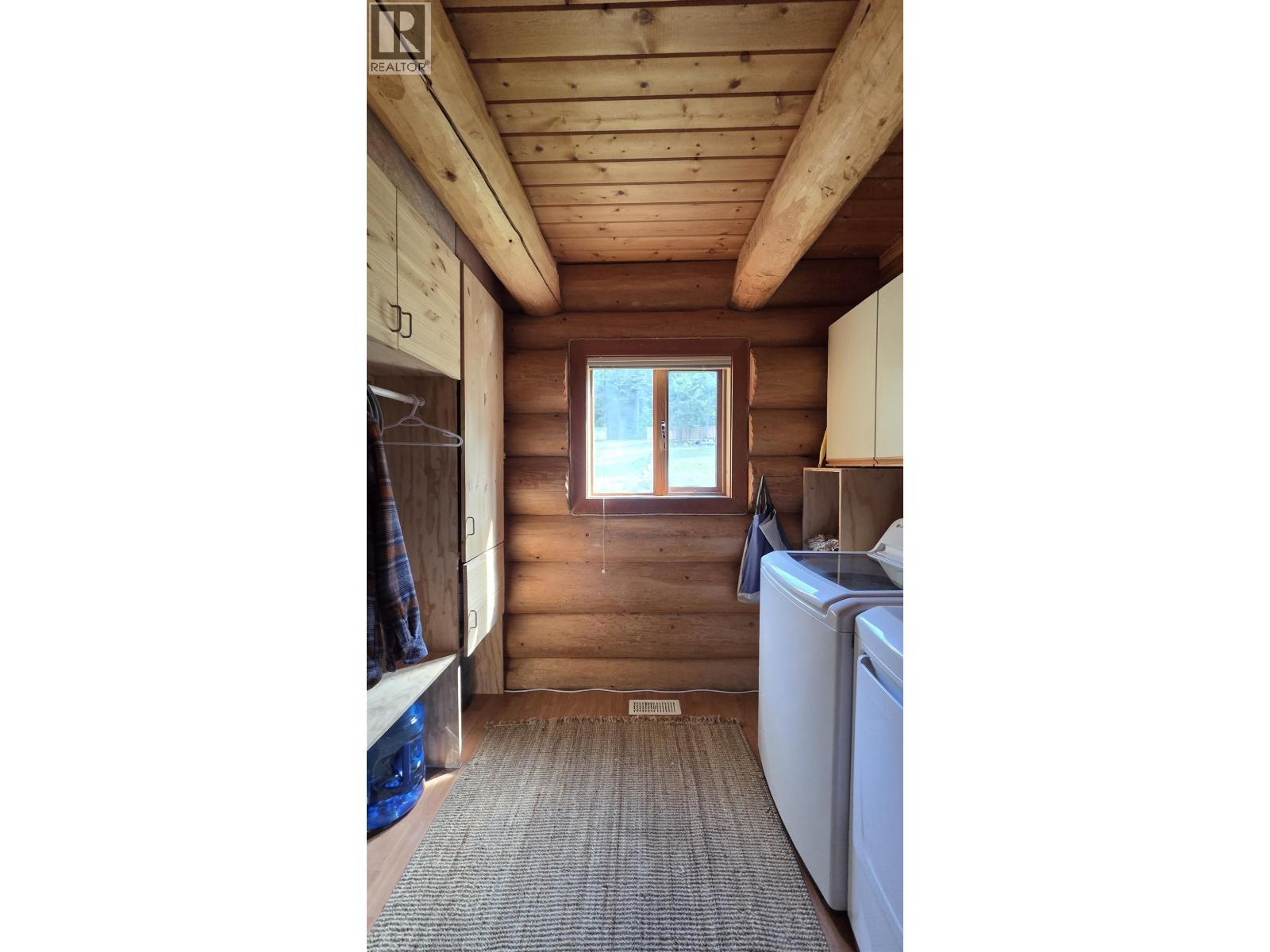 4619 CAVERLY ROAD, Lac La Hache
