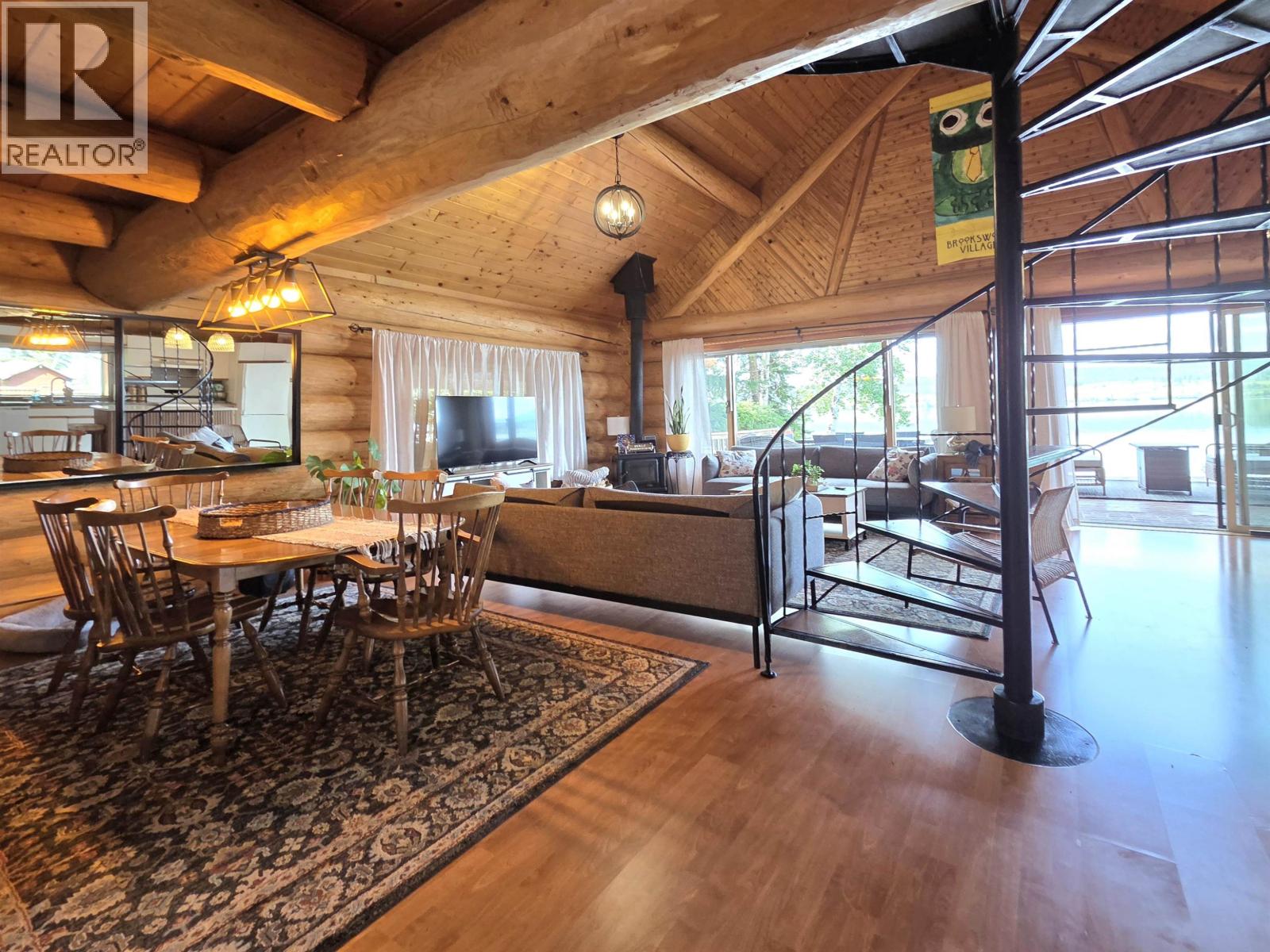 4619 CAVERLY ROAD, Lac La Hache