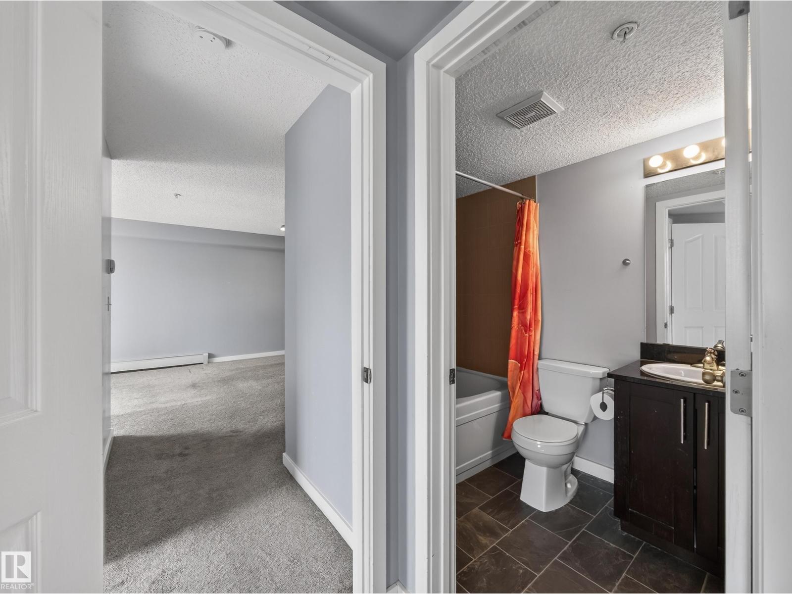 #217 12045 22 AV SW - 37