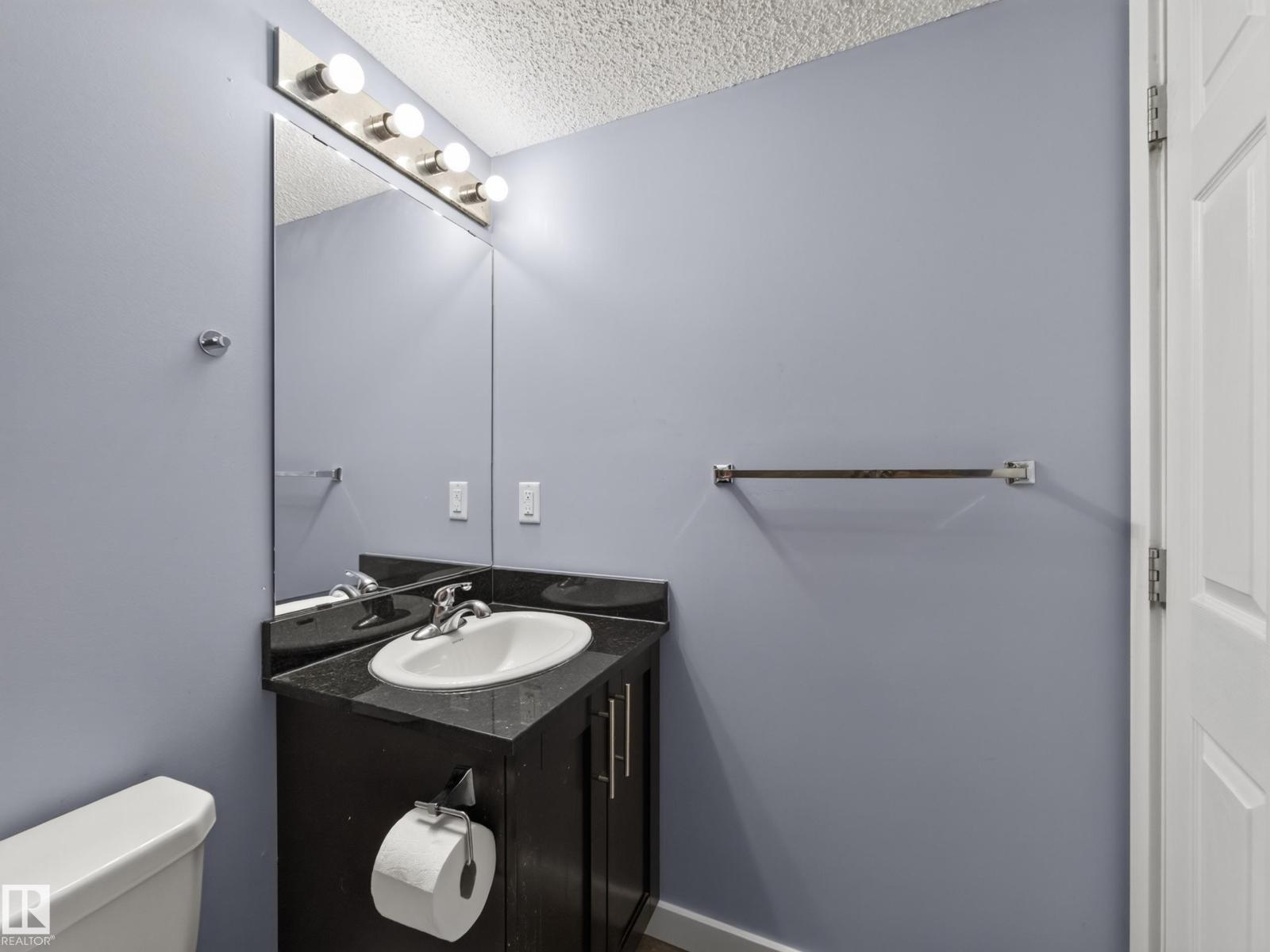 #217 12045 22 AV SW - 38