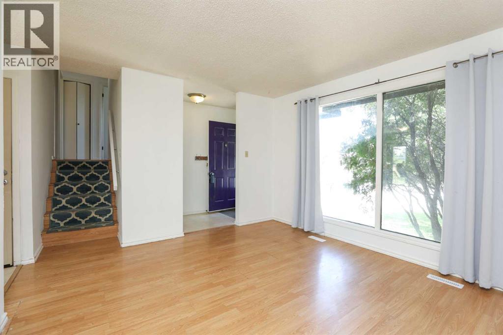 41 Rutgers Crescent W - 4