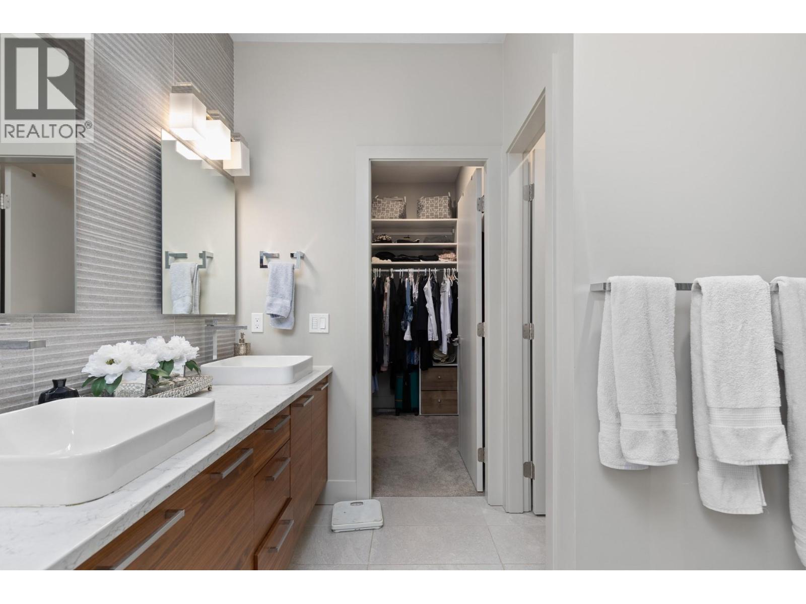 567 Acadia Street - 21