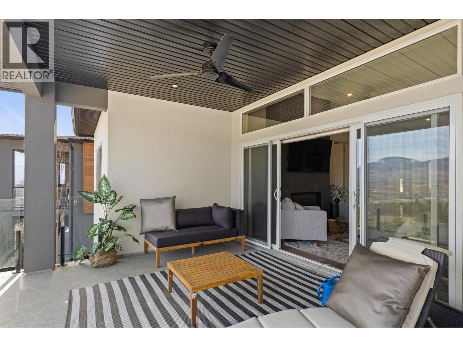 567 Acadia Street - 15