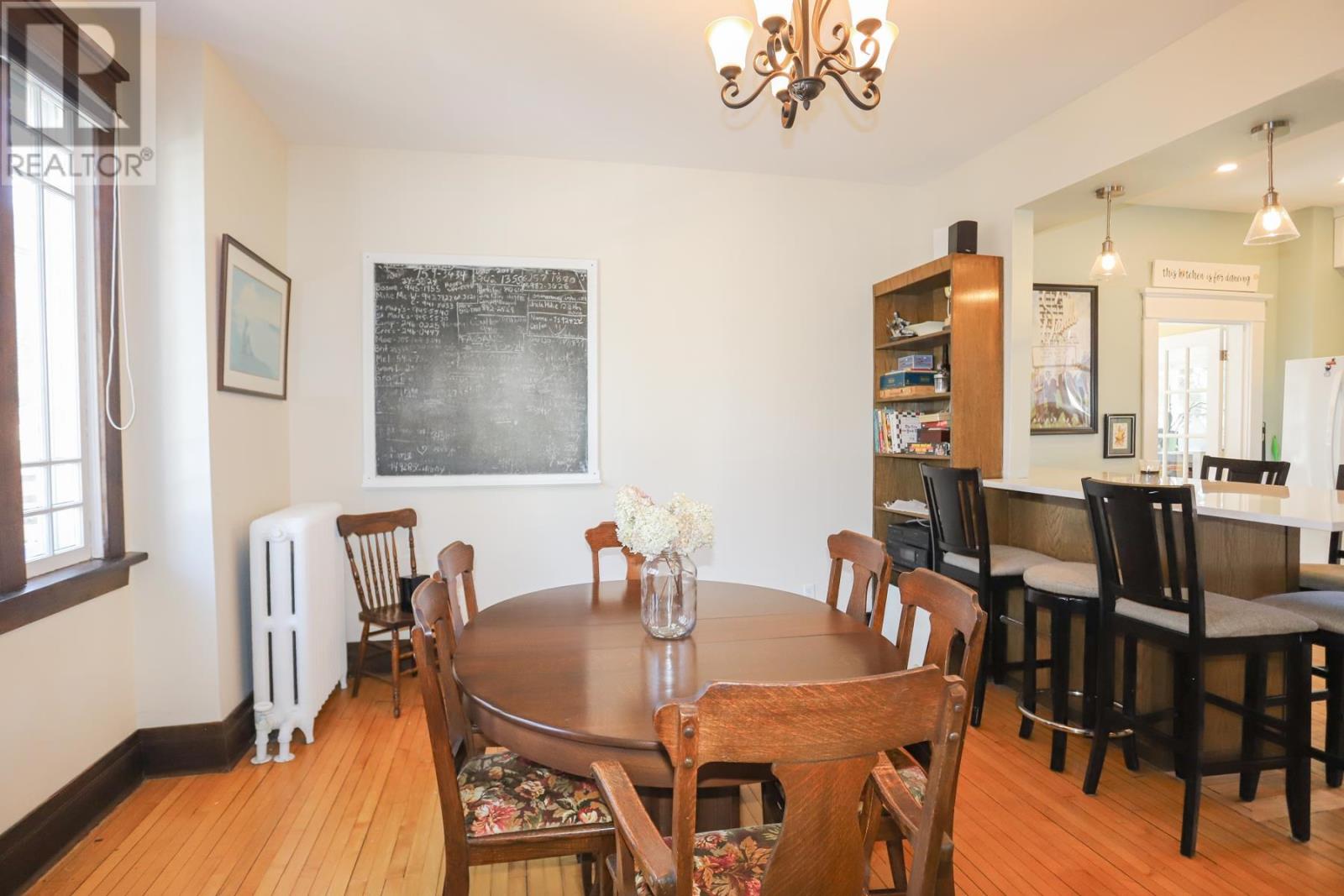 144 Leo AVE - 13