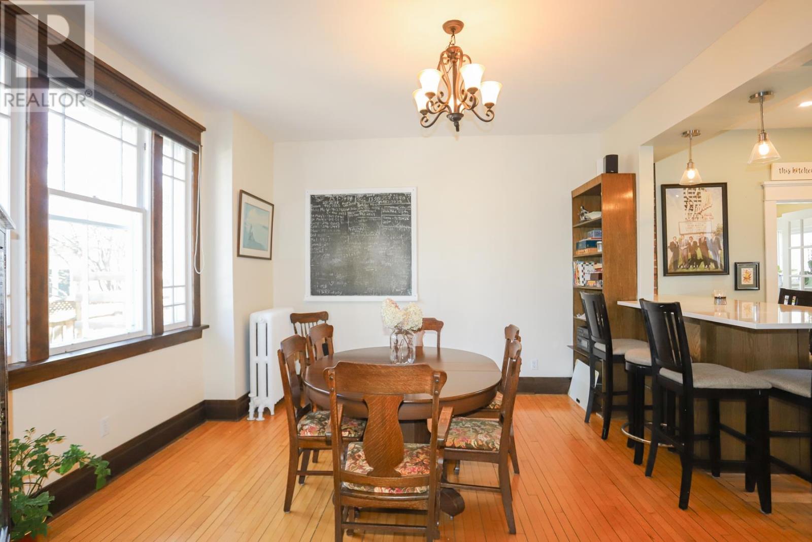 144 Leo AVE - 14