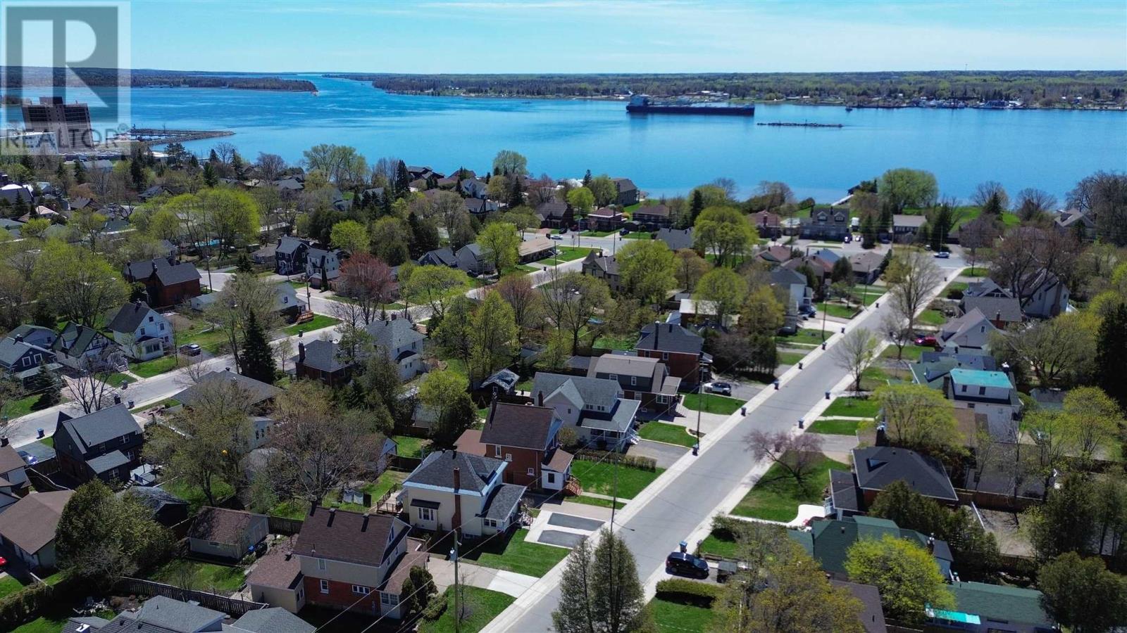 144 Leo AVE - 3