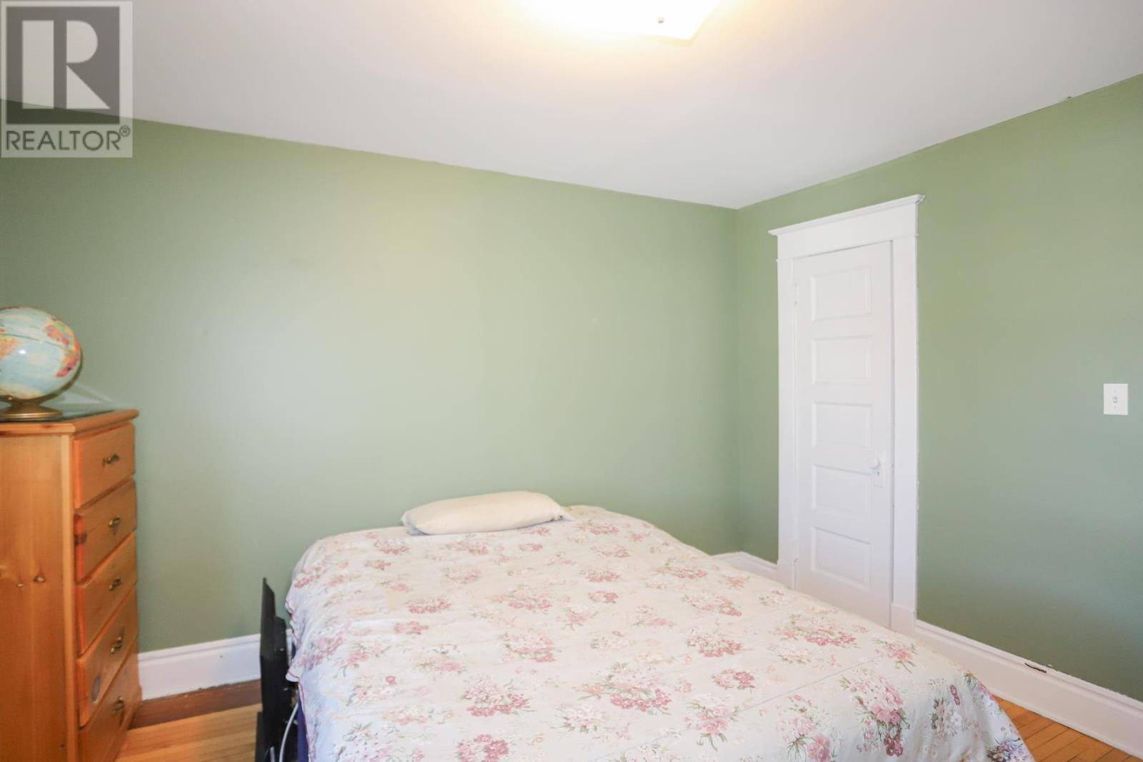 144 Leo AVE - 30