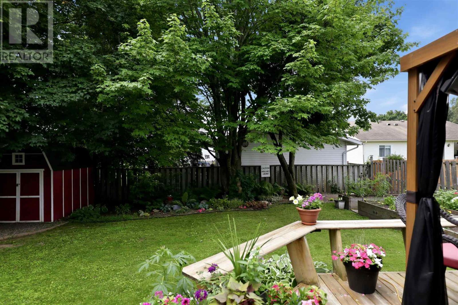 118 Bristol PL - Image 44