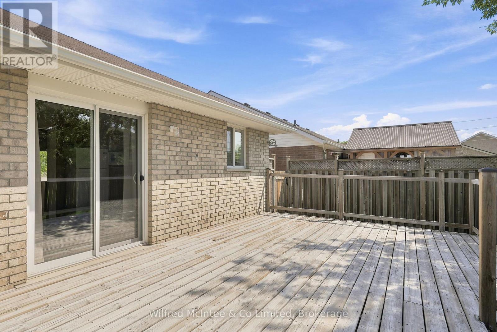 757 17TH STREET - 33