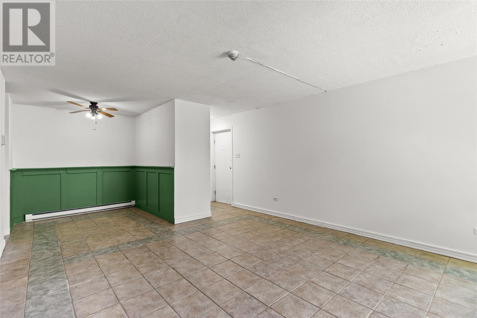 #2 153 Forest Road - Image 9