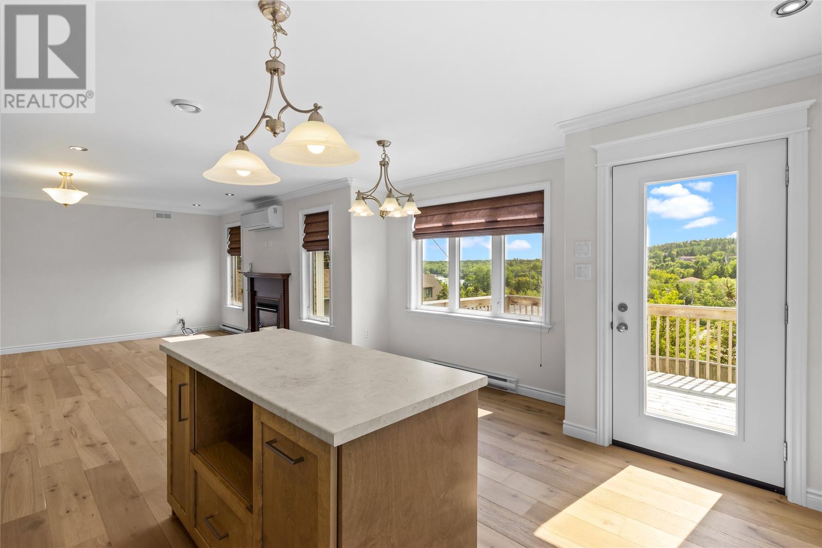 7 Damien Street - 7