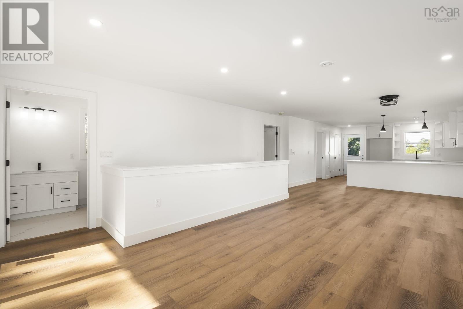 50 St Andrews Street - 12
