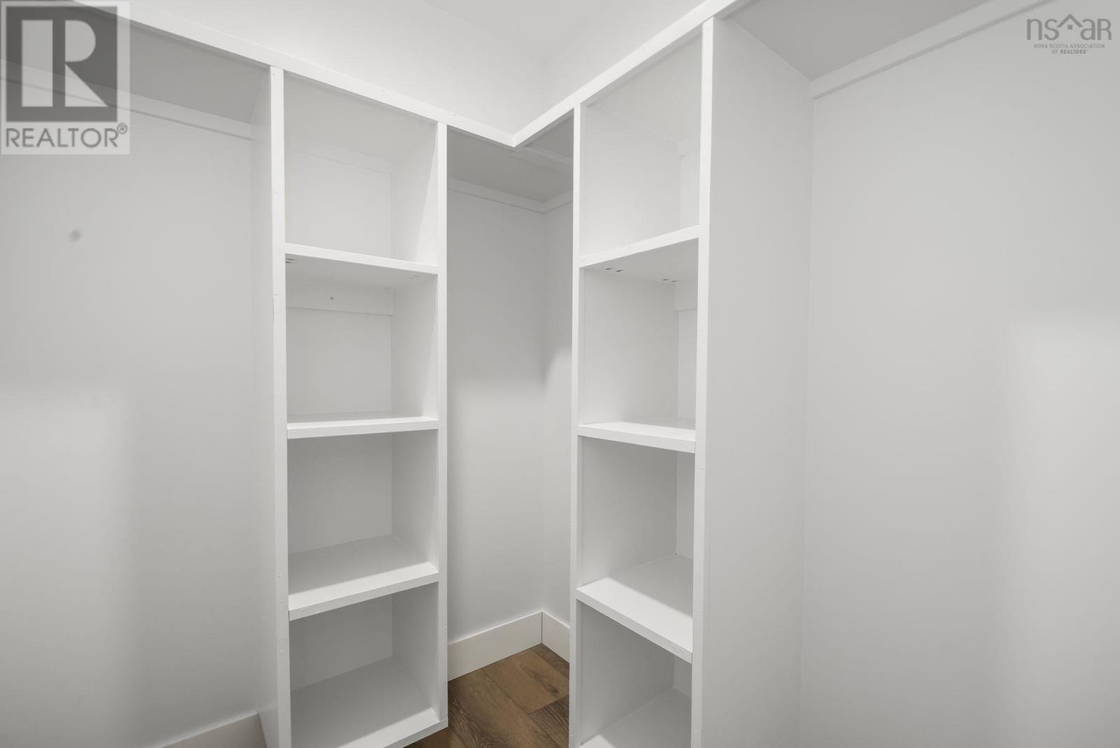 50 St Andrews Street - 20