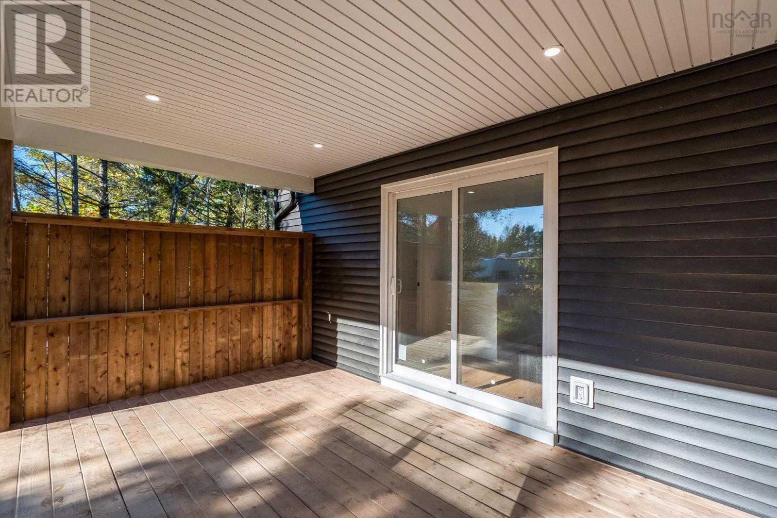 50 St Andrews Street - 33
