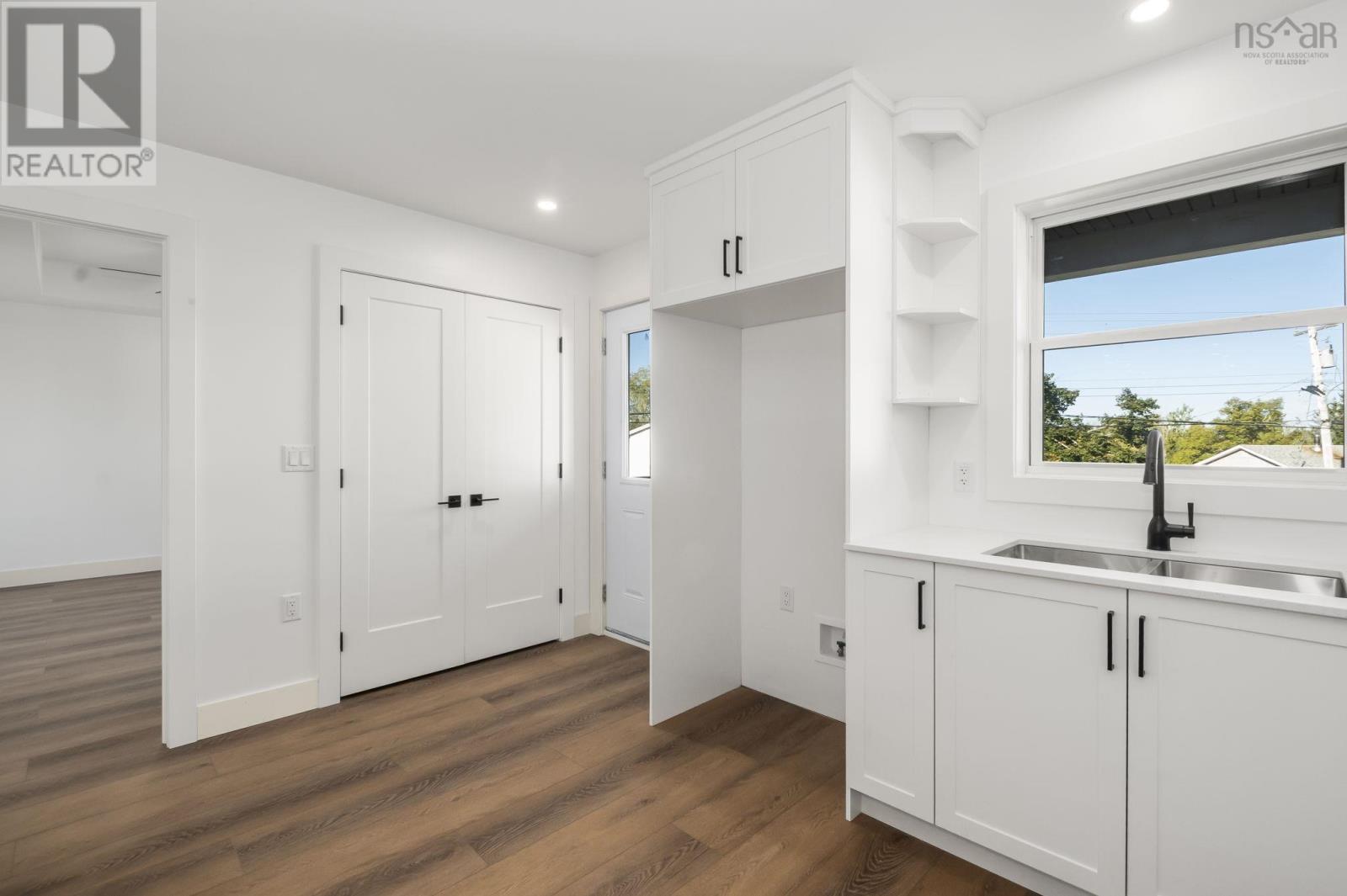 50 St Andrews Street - 7