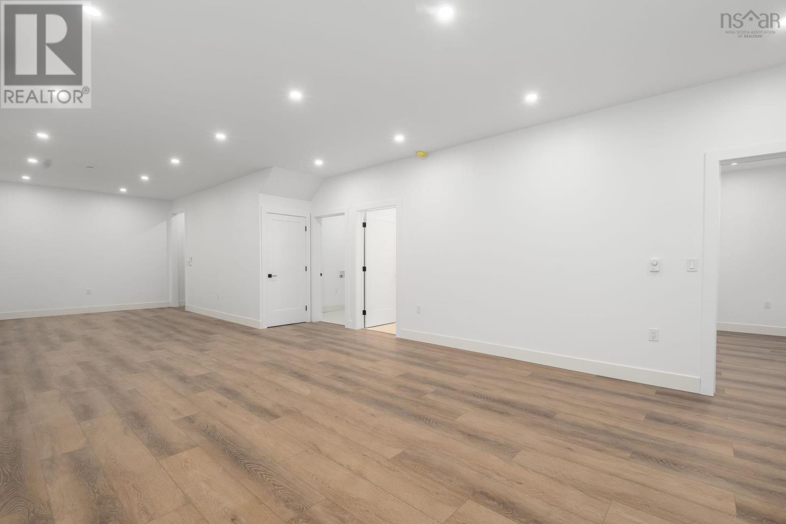 50 St Andrews Street - 23