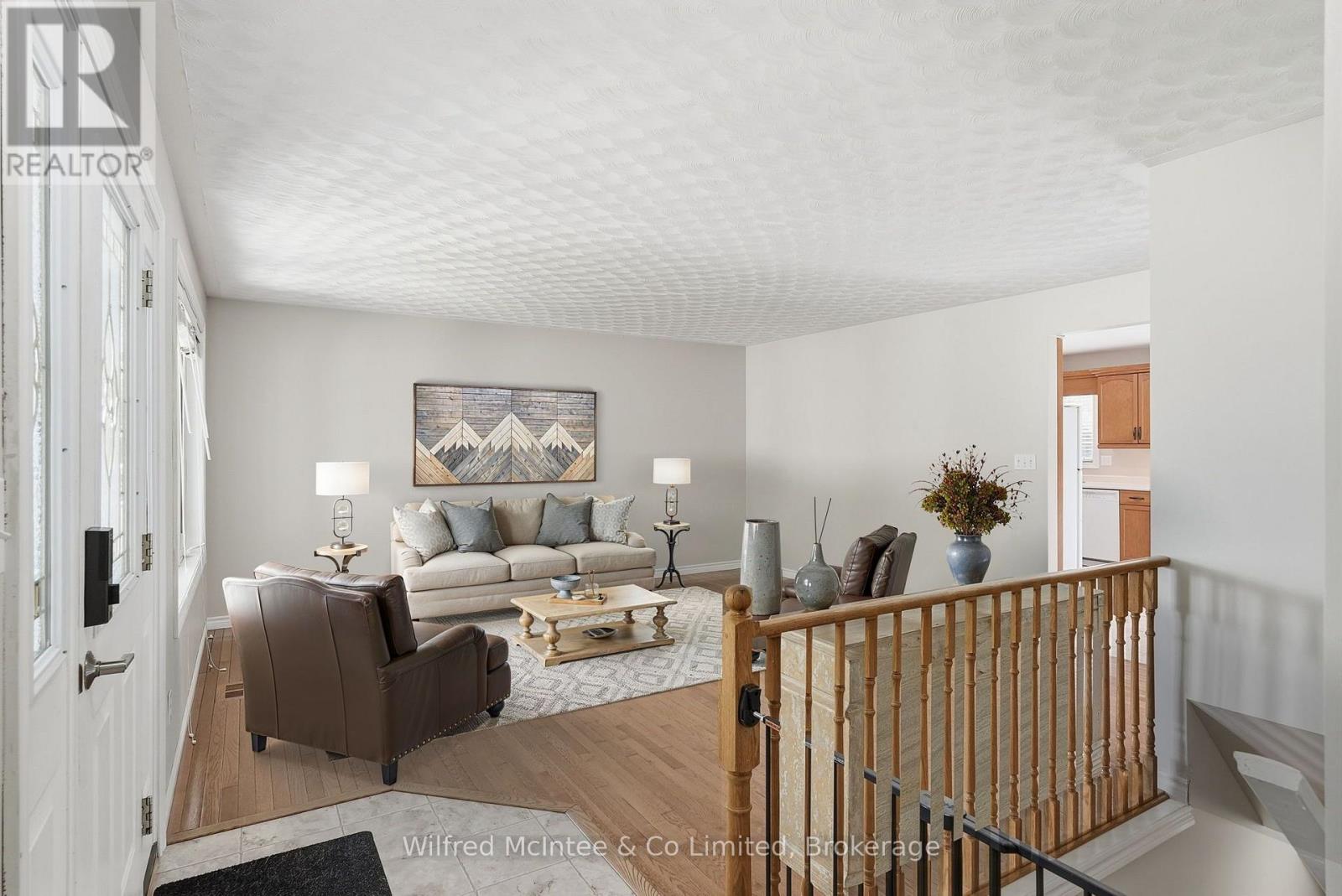 757 17TH STREET - 5