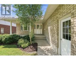 757 17th Street, Hanover, ON N4N3W8 Photo 40