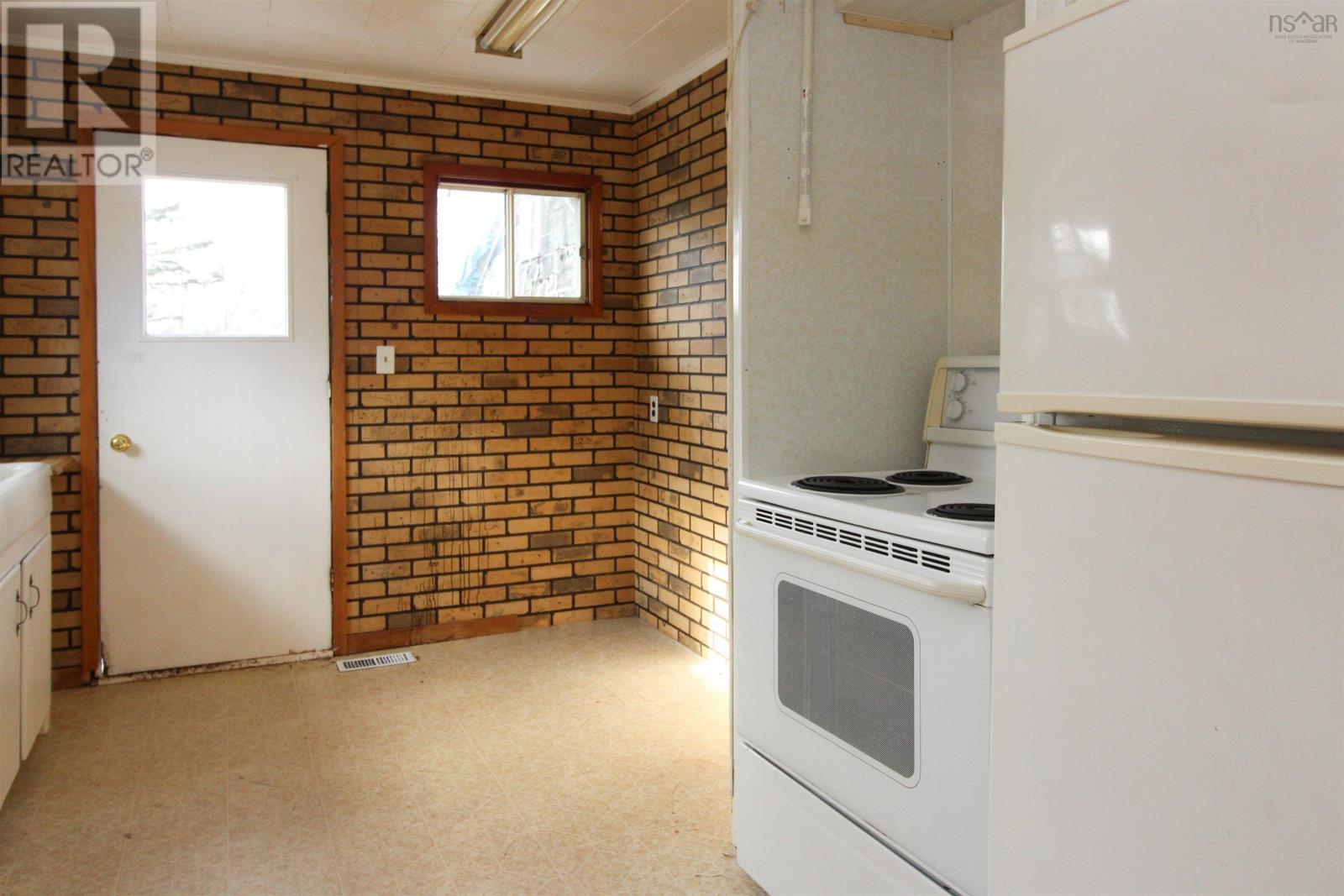 48 Judge Fulton Road - 11