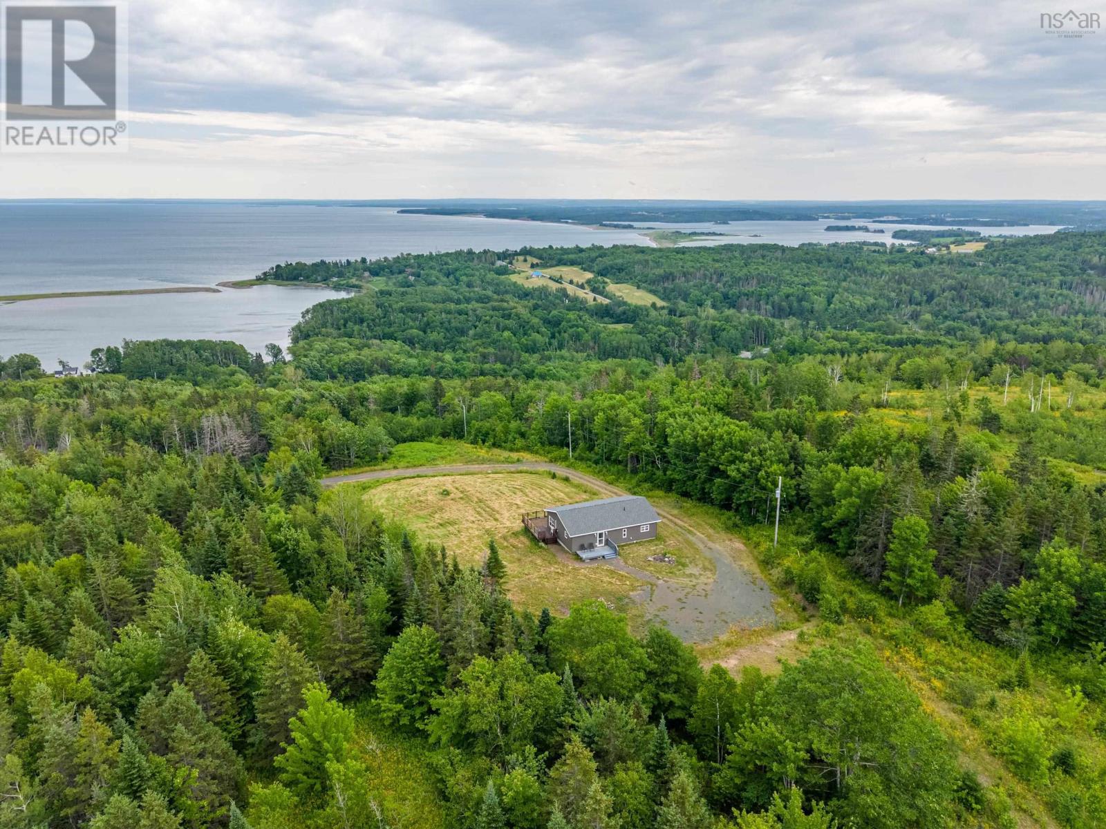 2601 HIGHWAY 337 ANTIGONISH HARBOUR, N.S. - 3