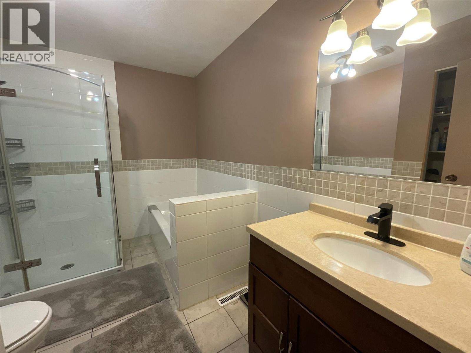 443 Bergeron Drive, Tumbler Ridge