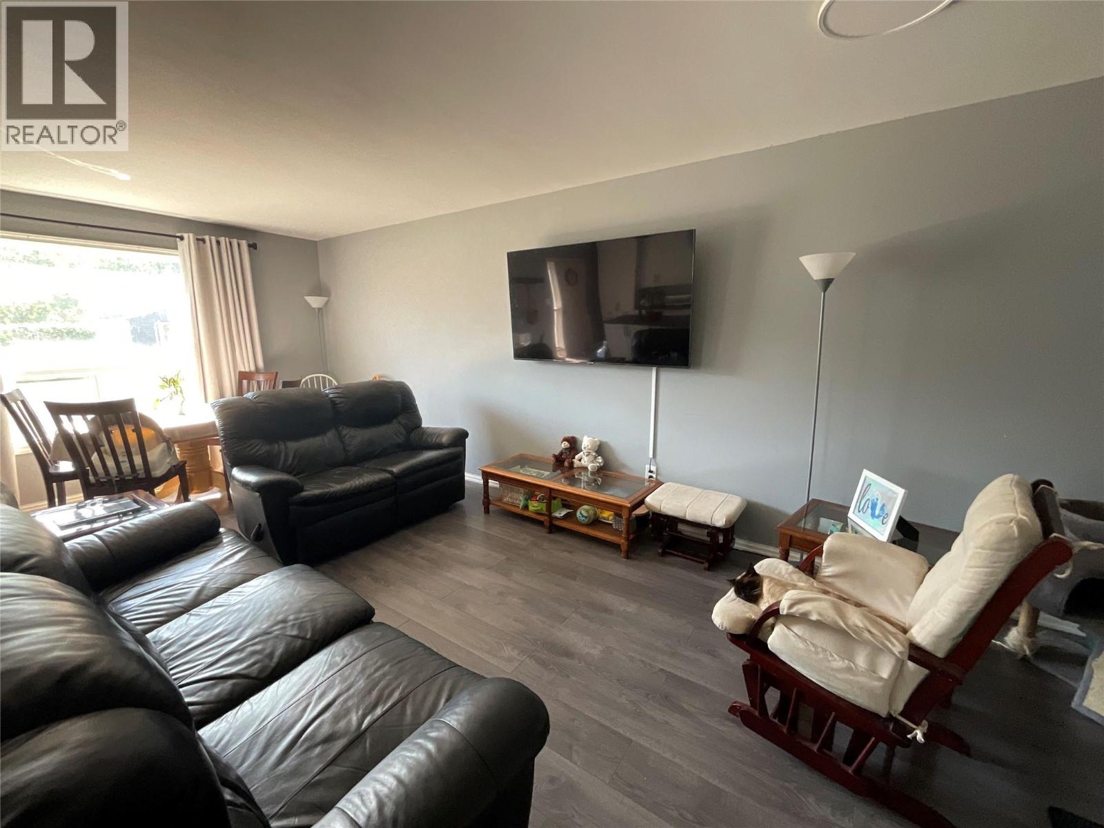 443 Bergeron Drive, Tumbler Ridge